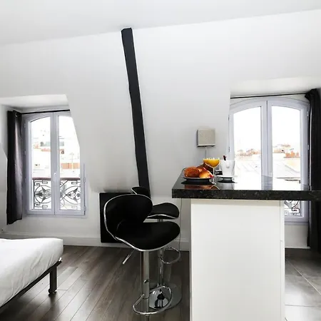 Apartamento Studio Tout Equipe Proche Arc De Triomphe - 2p *
